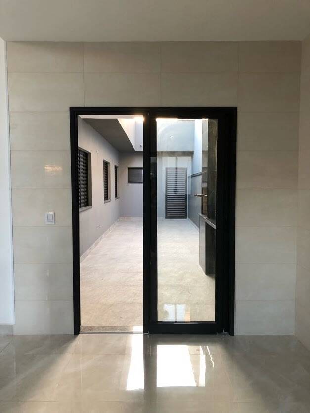 Casa à venda com 3 quartos, 105m² - Foto 18