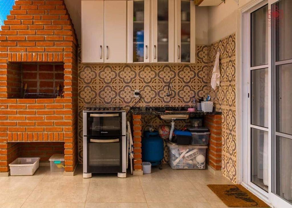 Casa de Condomínio à venda com 3 quartos, 135m² - Foto 4