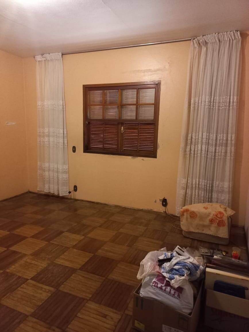 Casa à venda com 4 quartos, 190m² - Foto 9