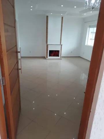 Casa à venda e aluguel com 4 quartos, 320m² - Foto 1