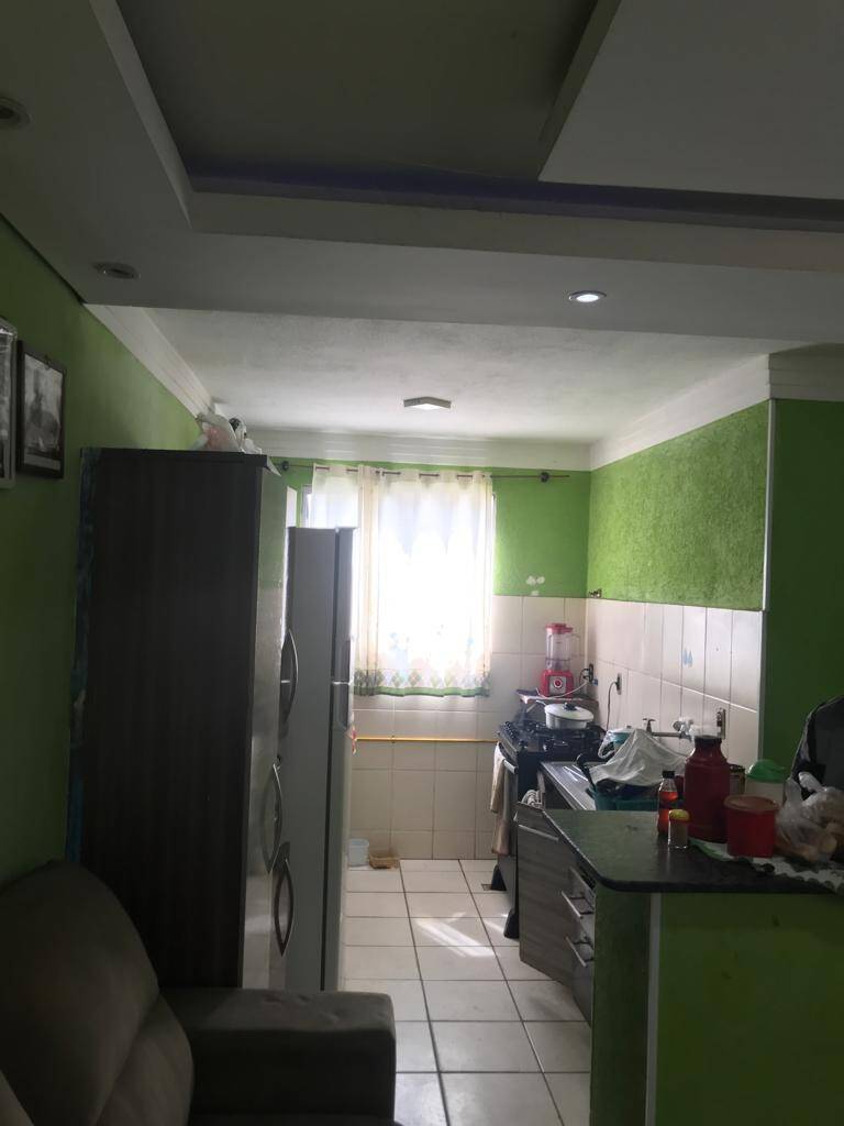 Apartamento à venda com 2 quartos, 47m² - Foto 3