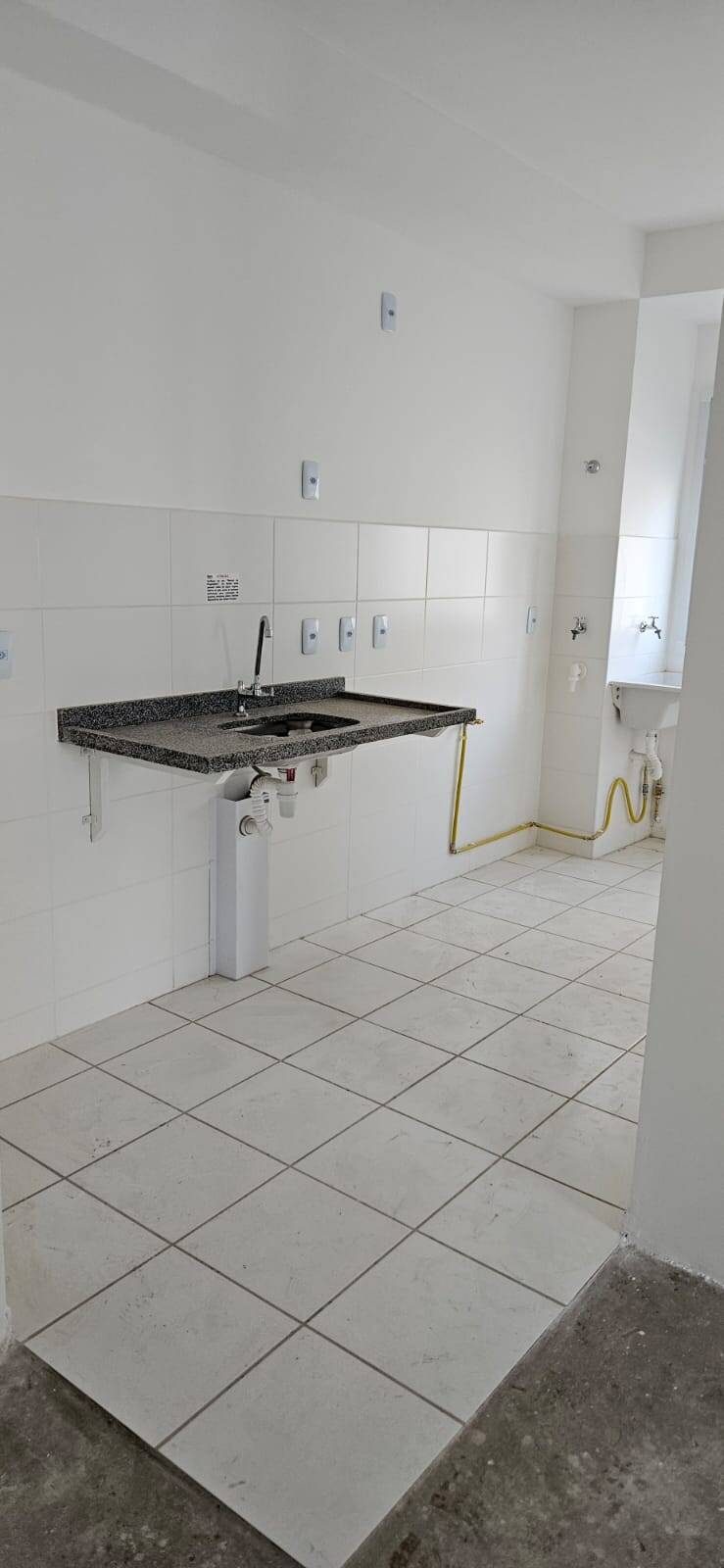 Apartamento à venda com 2 quartos, 49m² - Foto 2