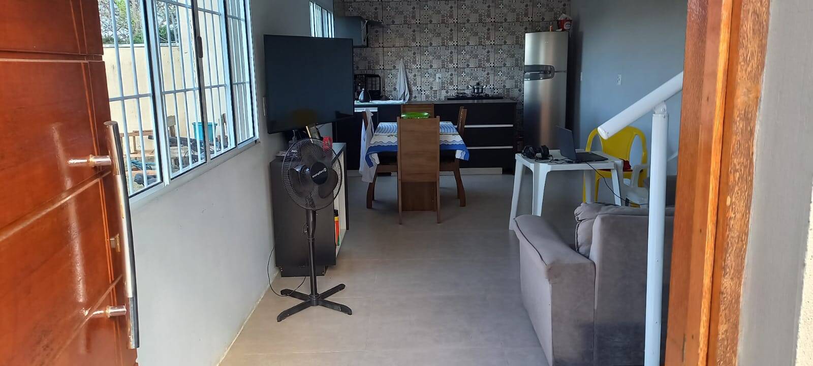 Casa à venda com 3 quartos, 260m² - Foto 2