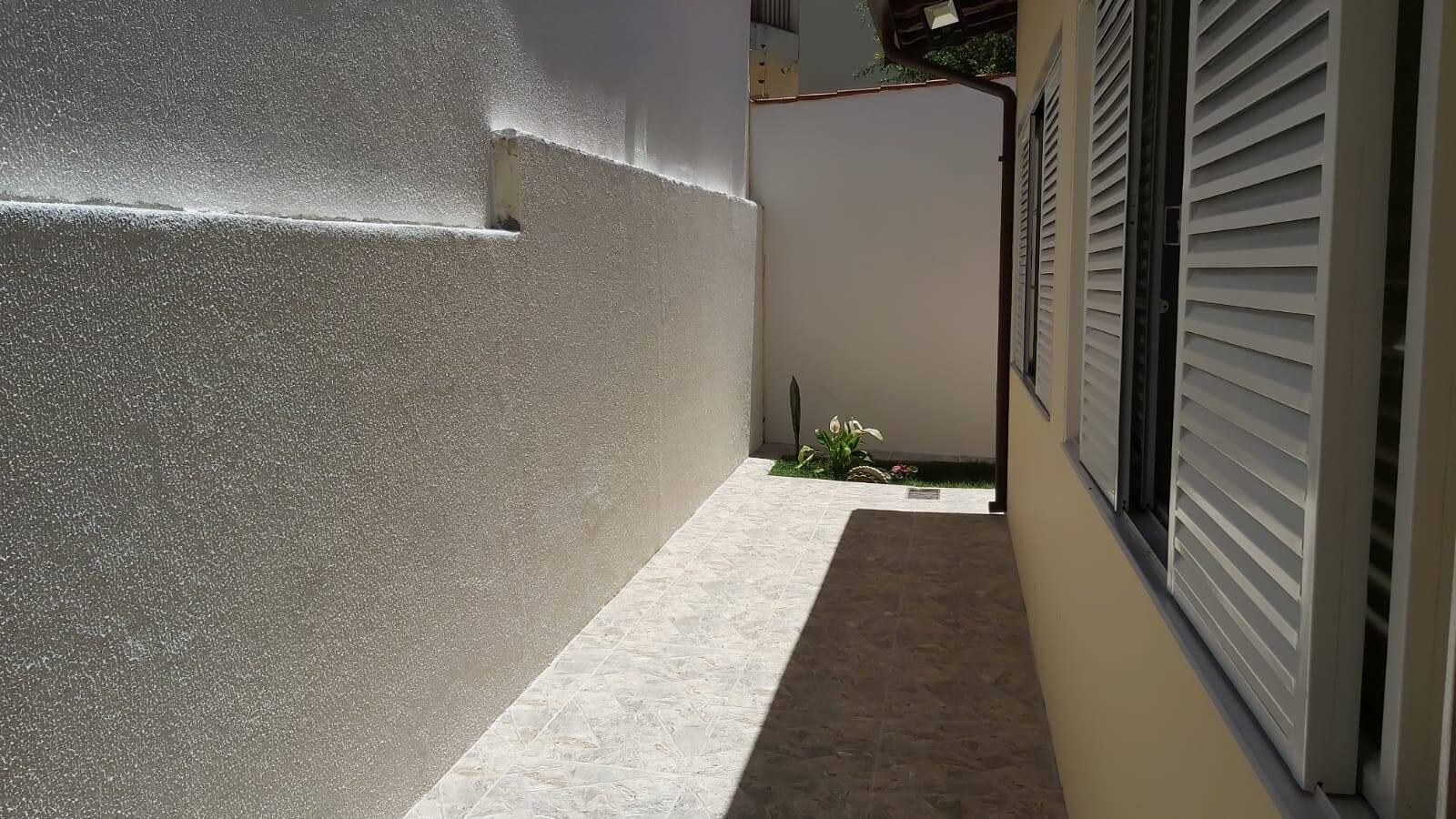 Casa à venda com 3 quartos, 198m² - Foto 24