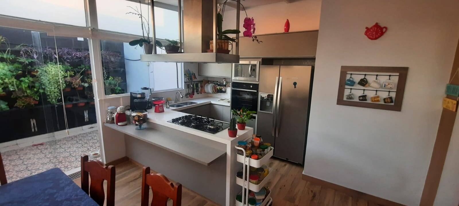 Apartamento à venda com 3 quartos, 83m² - Foto 4