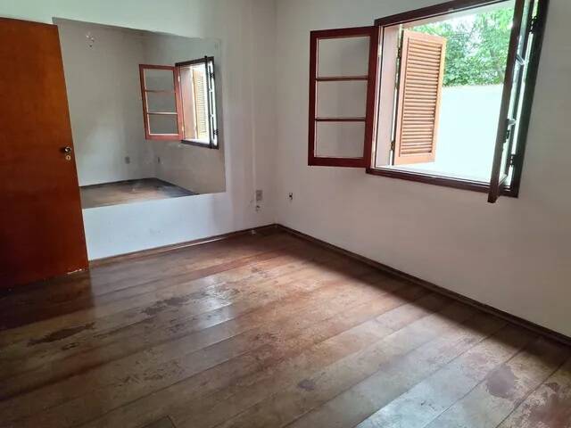 Casa à venda com 3 quartos, 236m² - Foto 3