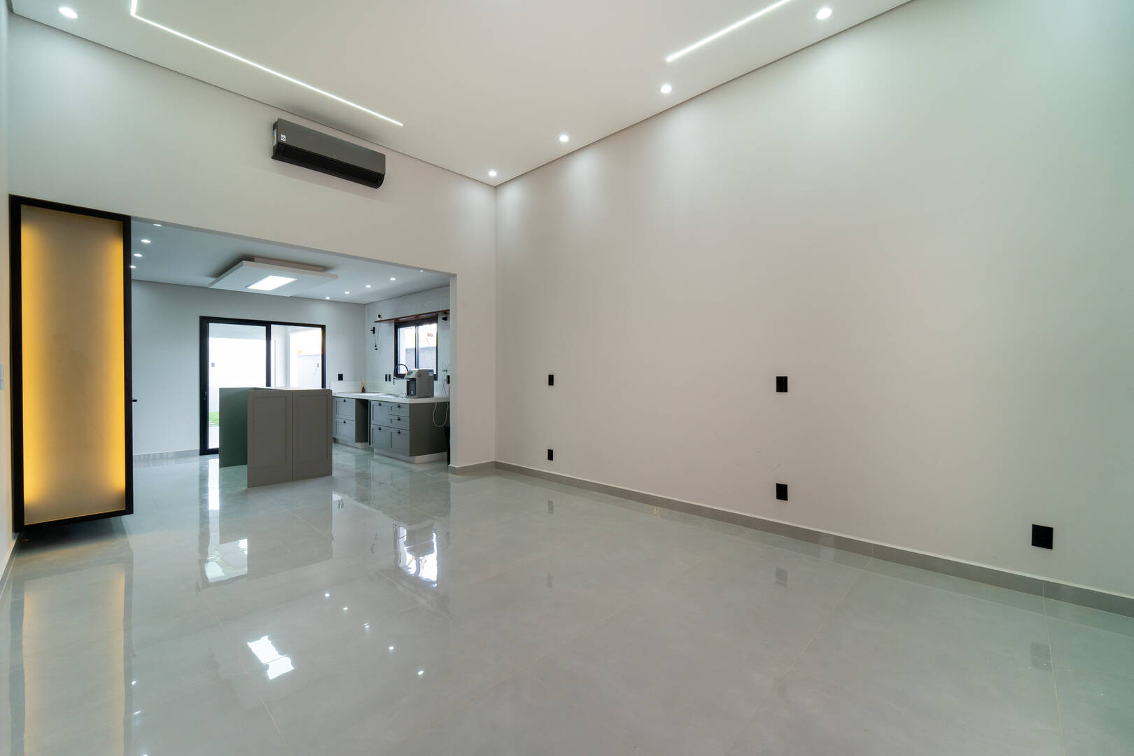 Casa à venda com 3 quartos, 165m² - Foto 10