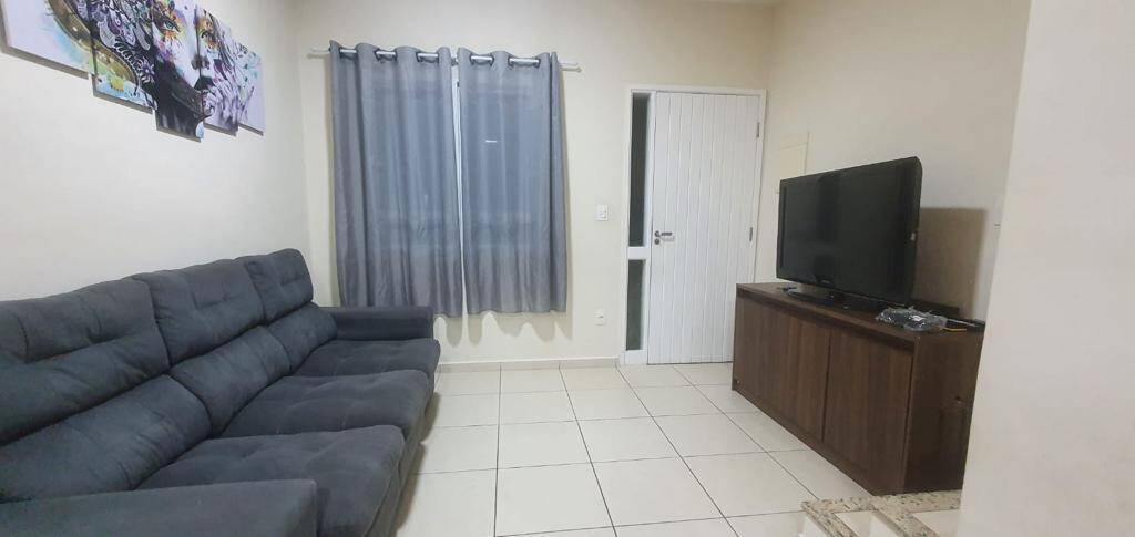 Casa de Condomínio à venda com 2 quartos, 78m² - Foto 1