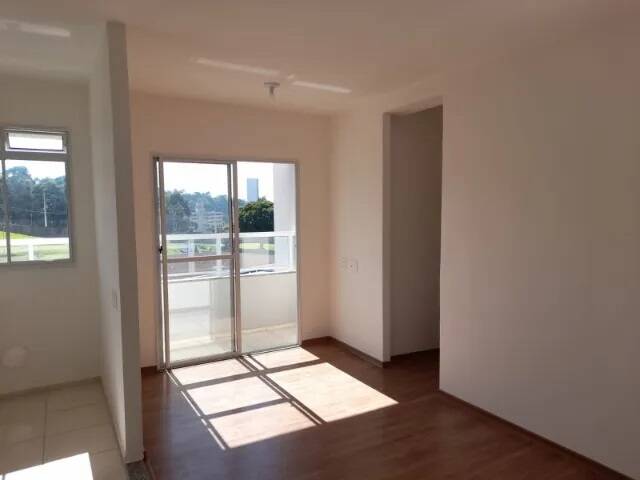 Apartamento à venda com 3 quartos, 54m² - Foto 2