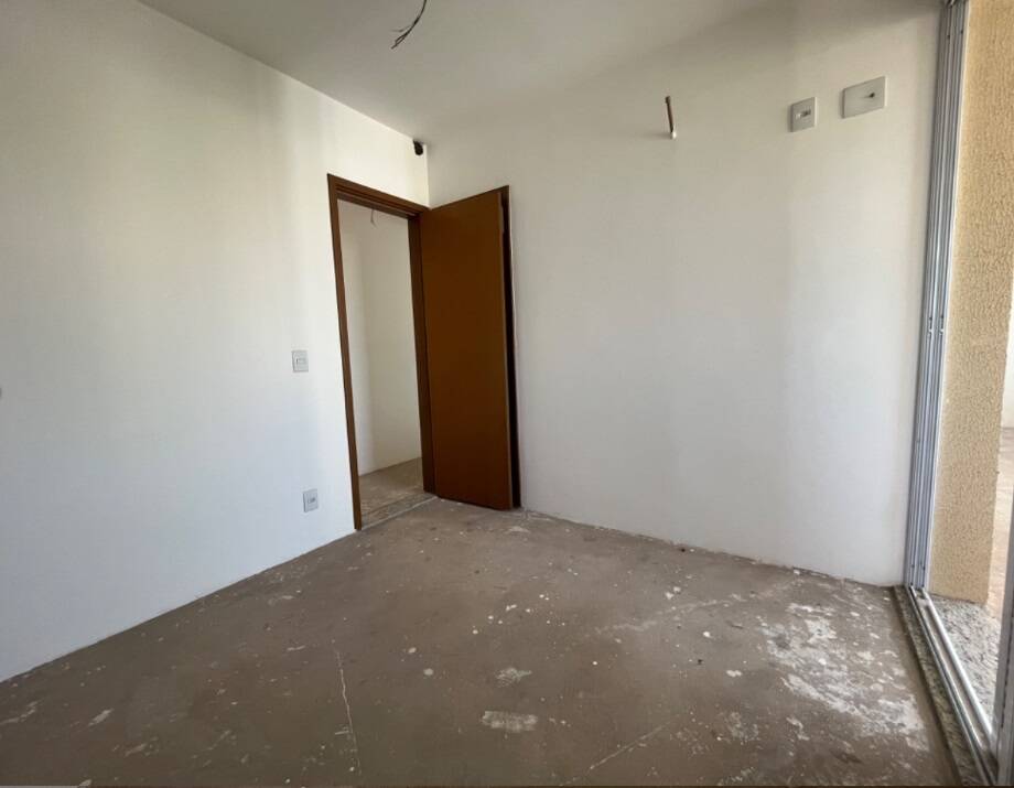 Apartamento à venda com 4 quartos, 230m² - Foto 13