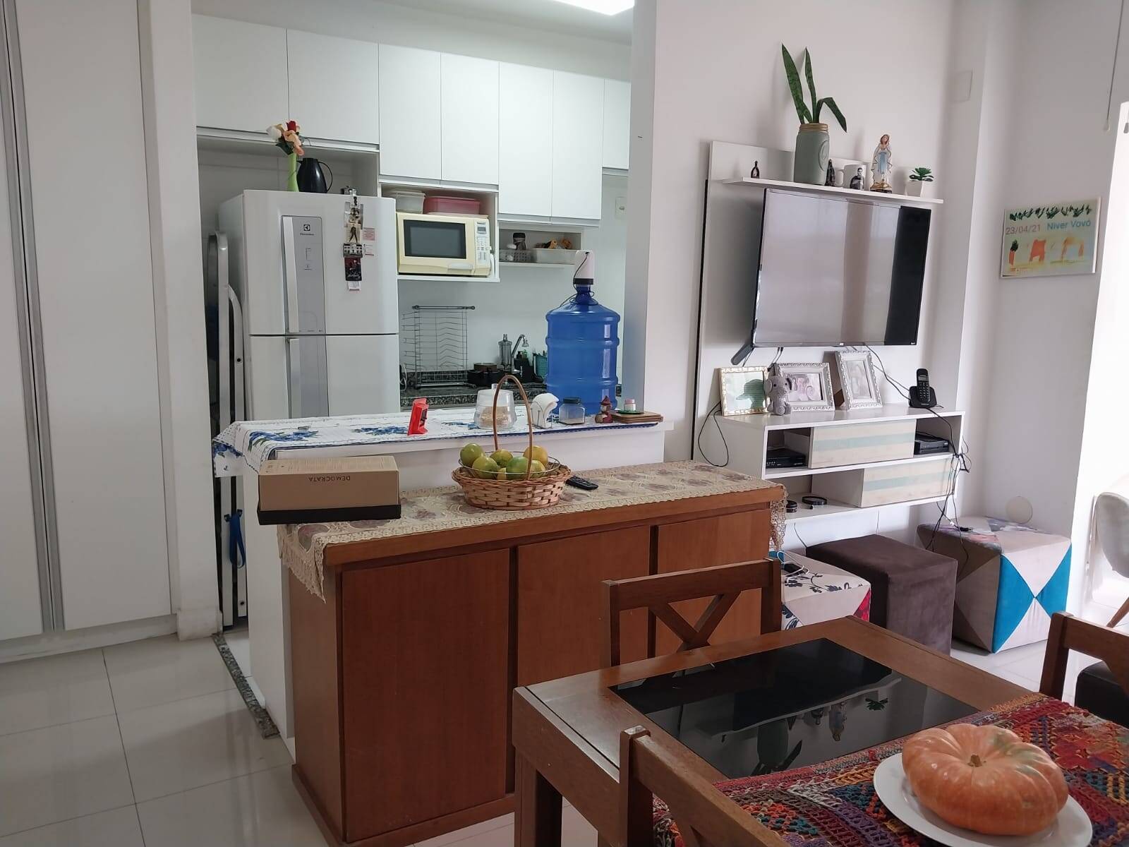 Apartamento à venda com 2 quartos, 52m² - Foto 2