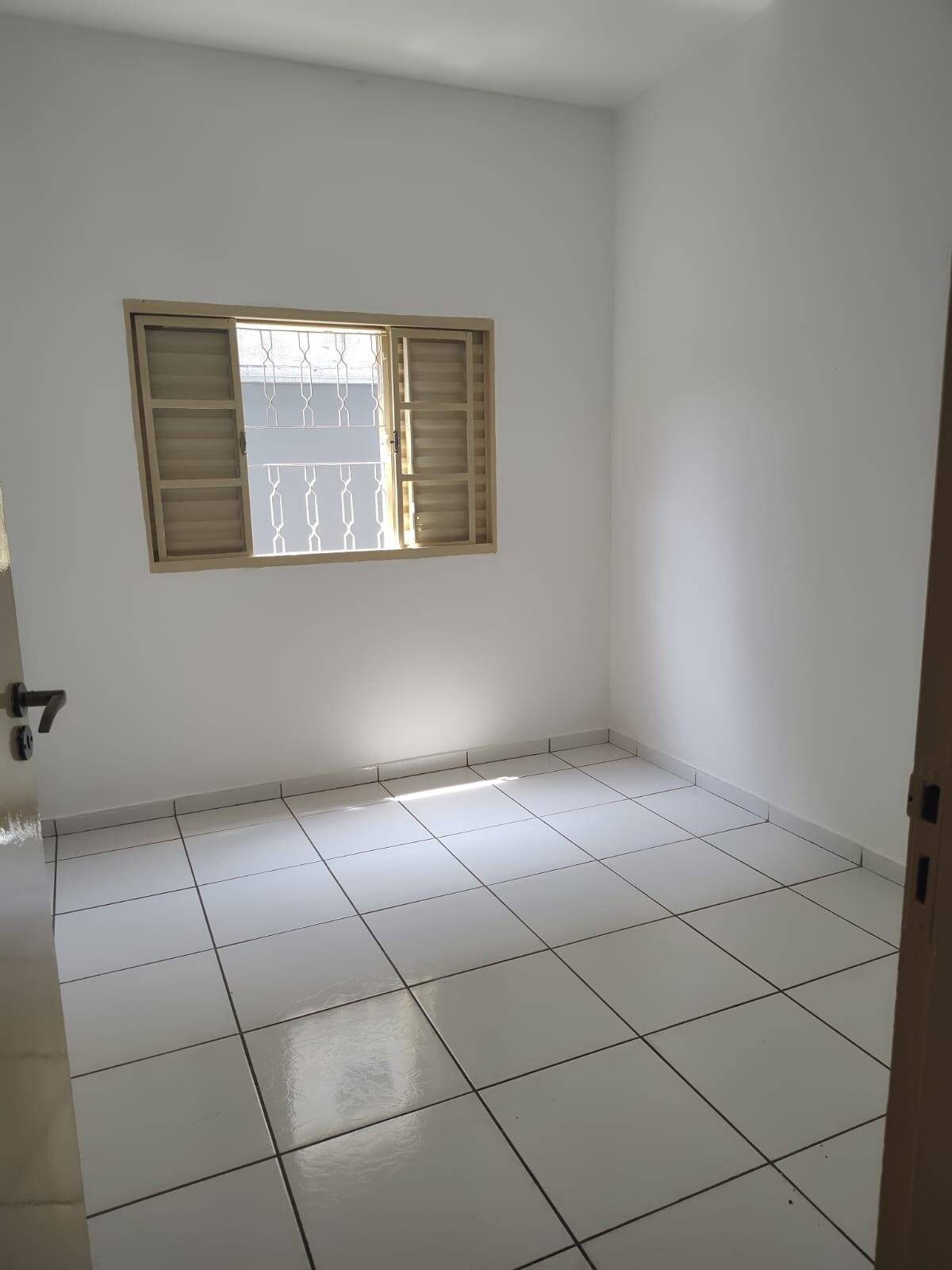 Casa para alugar com 3 quartos, 123m² - Foto 9