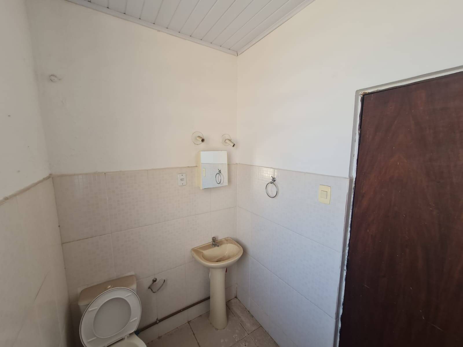 Casa à venda com 2 quartos, 145m² - Foto 11