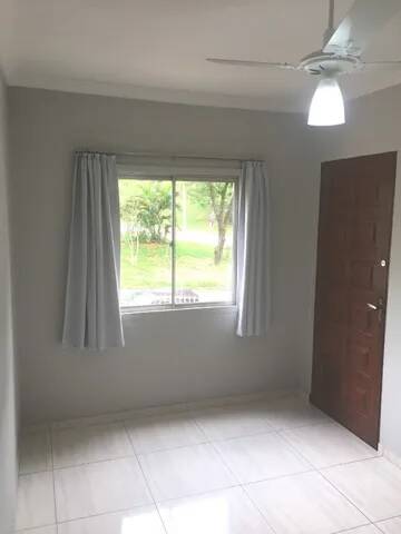 Apartamento à venda com 2 quartos, 49m² - Foto 2