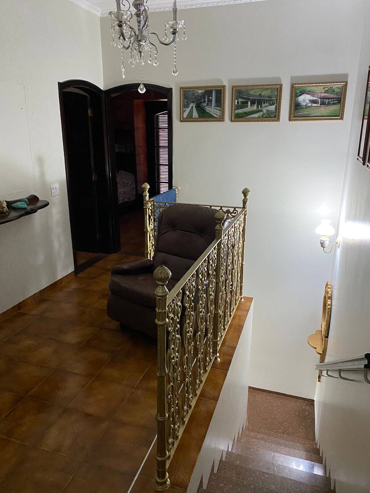 Sobrado para alugar com 5 quartos, 300m² - Foto 11