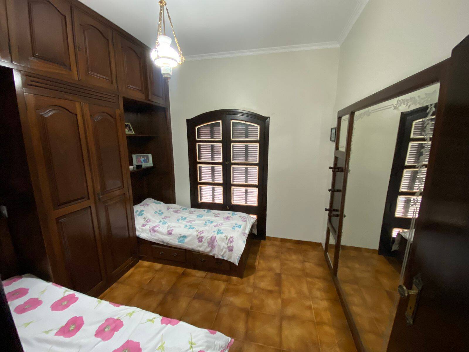 Sobrado para alugar com 5 quartos, 300m² - Foto 13