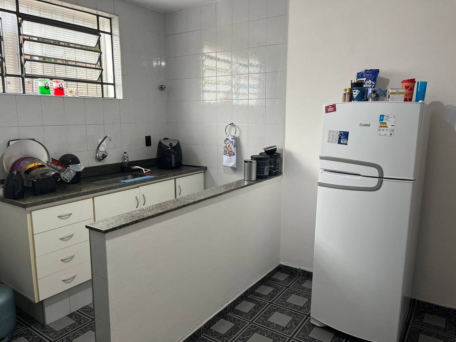 Casa à venda com 2 quartos, 88m² - Foto 1