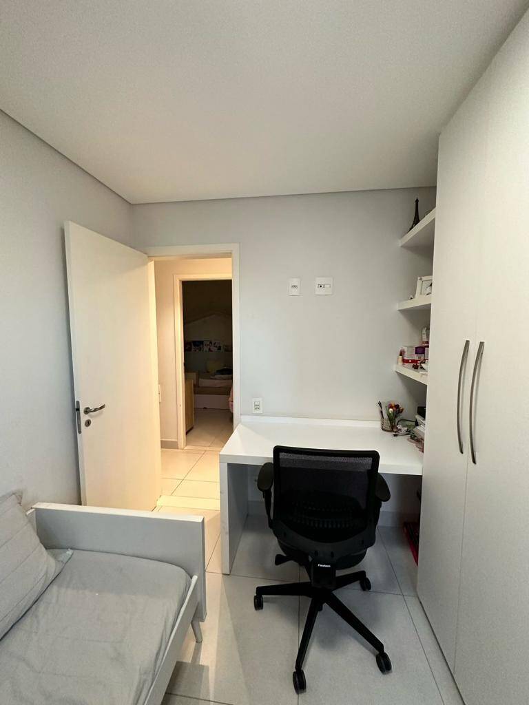 Apartamento à venda com 3 quartos, 97m² - Foto 14