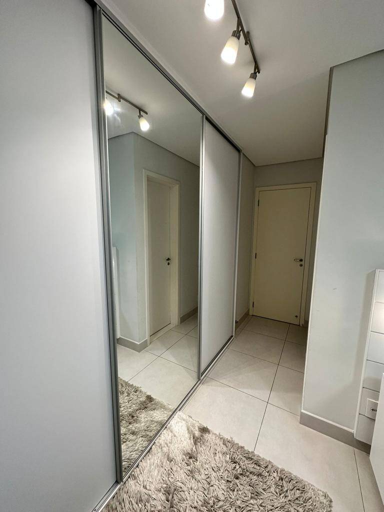 Apartamento à venda com 3 quartos, 97m² - Foto 16