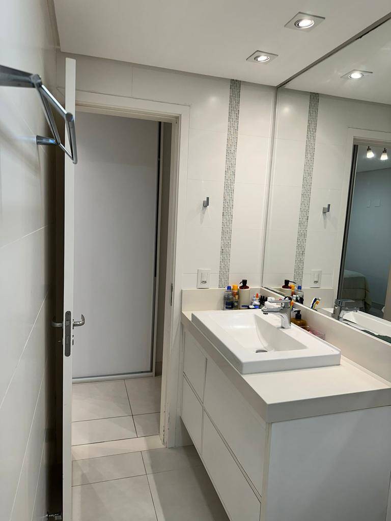 Apartamento à venda com 3 quartos, 97m² - Foto 18