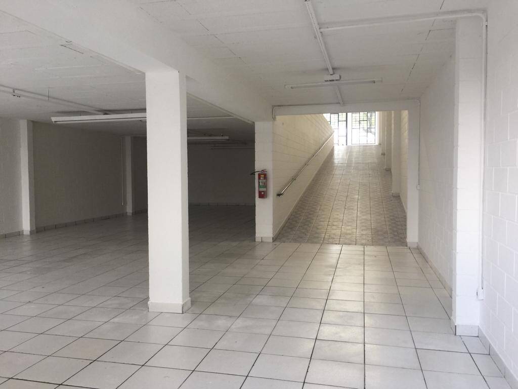 Depósito-Galpão-Armazém para alugar, 634m² - Foto 2