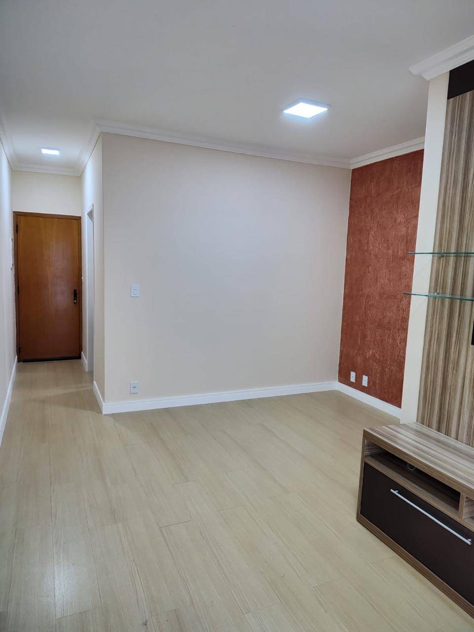 Apartamento à venda com 2 quartos, 72m² - Foto 5