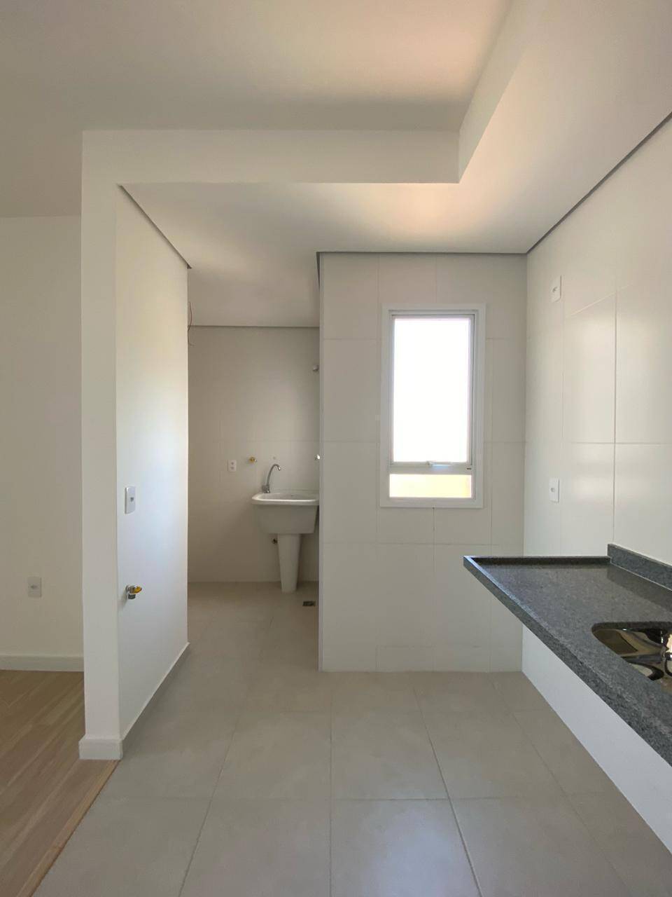 Apartamento à venda e aluguel com 3 quartos, 78m² - Foto 4