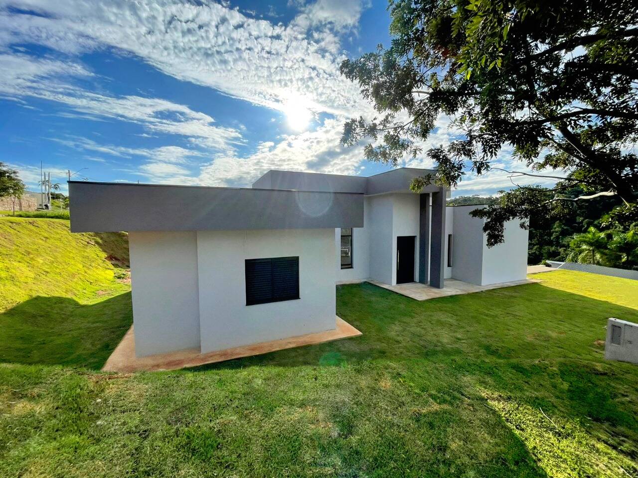 Casa de Condomínio à venda com 3 quartos, 220m² - Foto 23