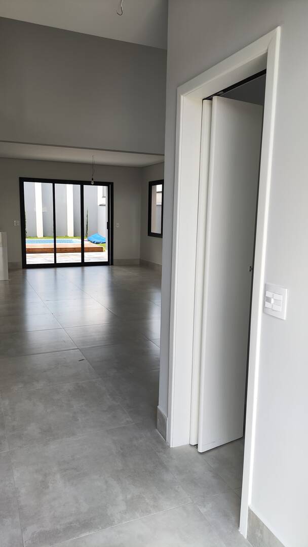 Casa de Condomínio à venda com 3 quartos, 240m² - Foto 9