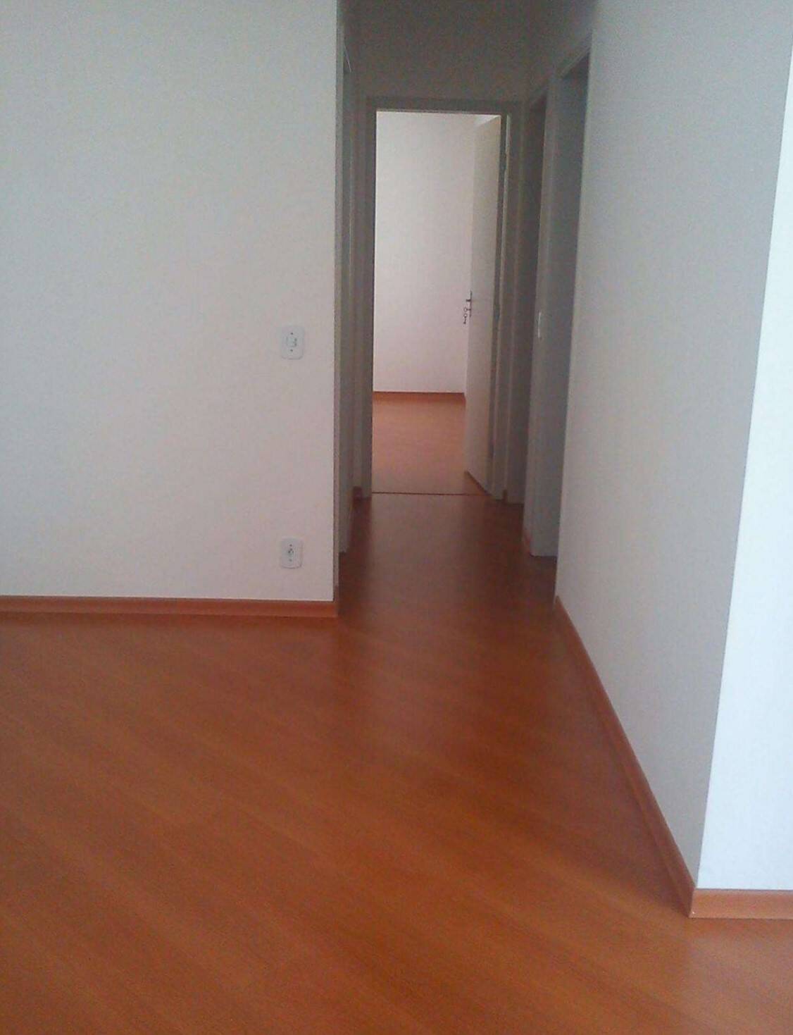 Apartamento à venda com 3 quartos, 72m² - Foto 2