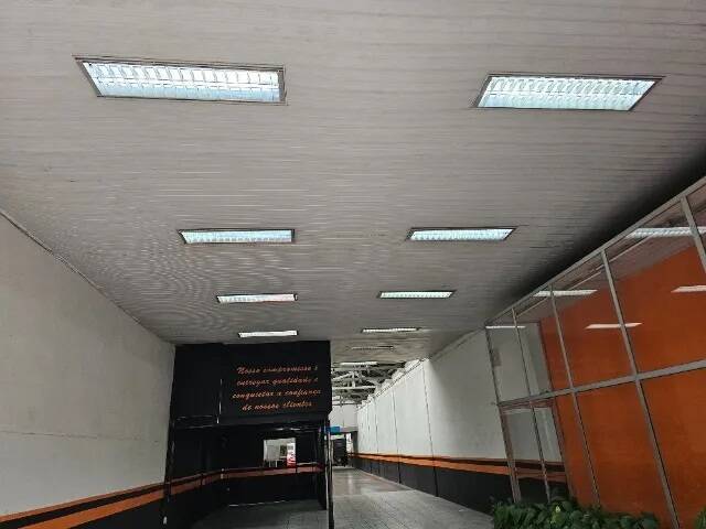 Depósito-Galpão-Armazém à venda e aluguel, 400m² - Foto 2