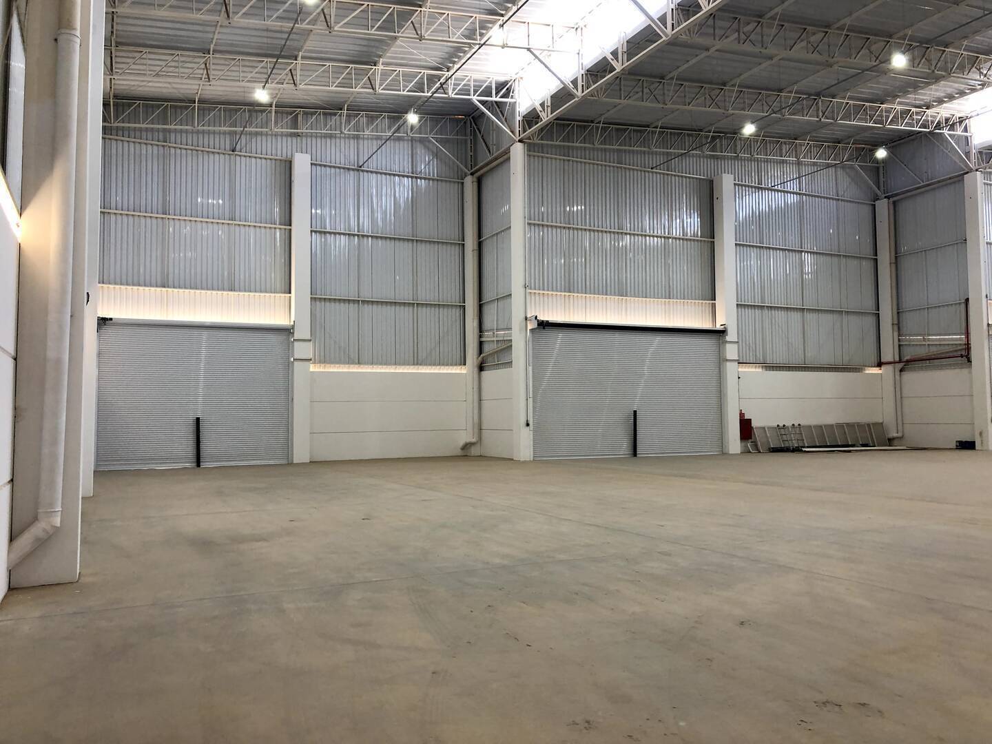 Depósito-Galpão-Armazém à venda, 2430m² - Foto 10