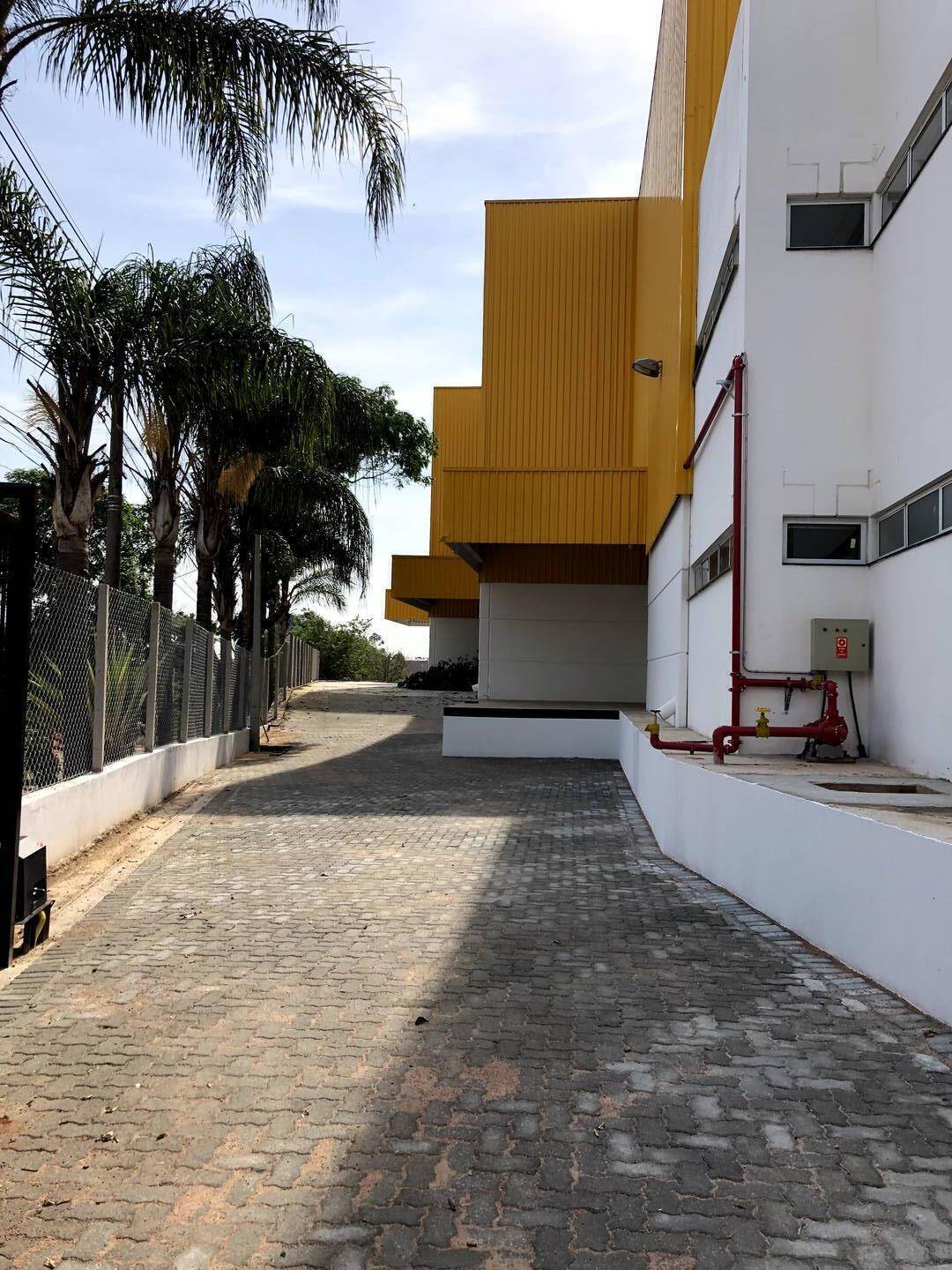 Depósito-Galpão-Armazém à venda, 2430m² - Foto 17