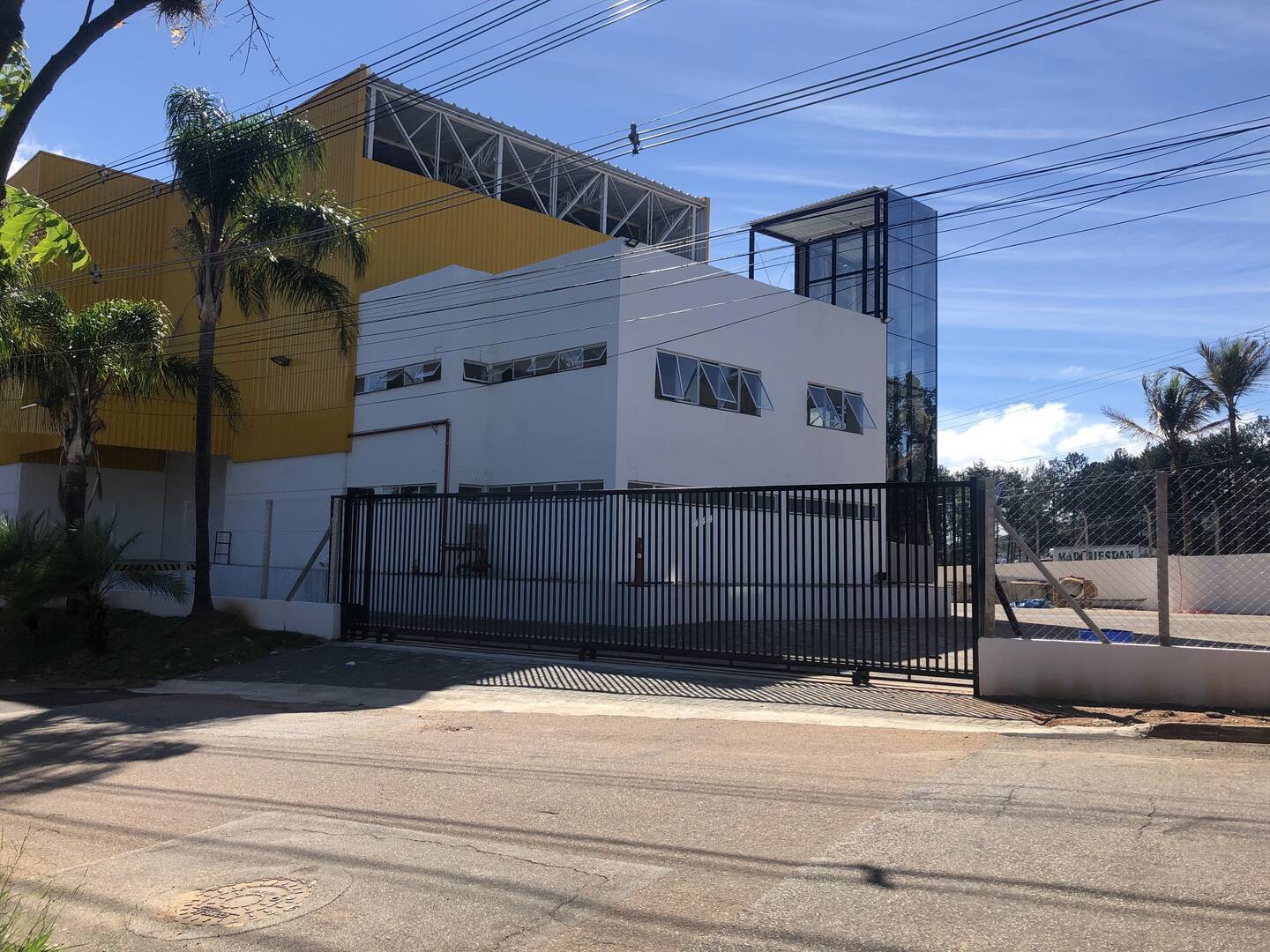 Depósito-Galpão-Armazém à venda, 2430m² - Foto 2