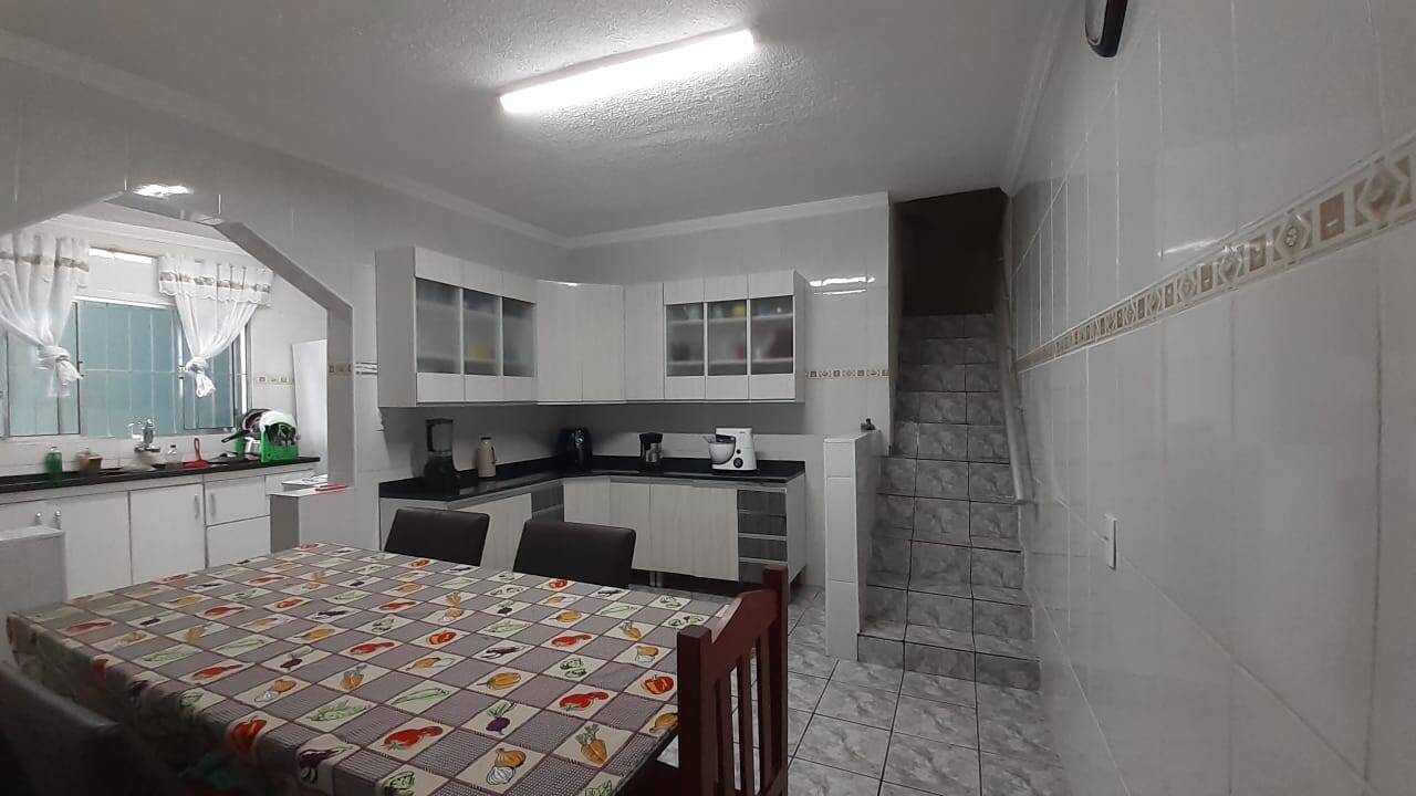 Casa à venda com 4 quartos, 124m² - Foto 5