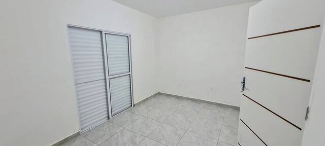 Casa à venda com 2 quartos, 110m² - Foto 9