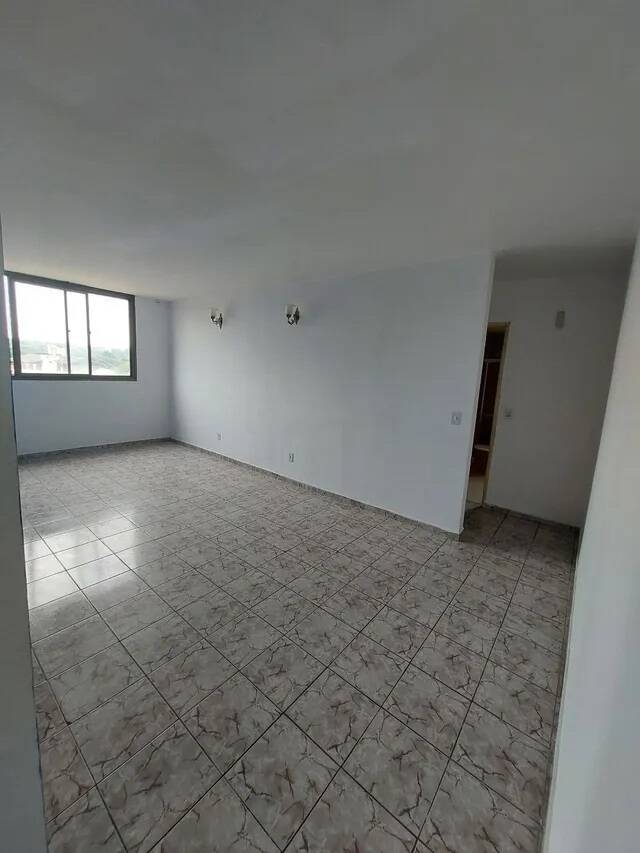 Apartamento à venda com 1 quarto, 75m² - Foto 3