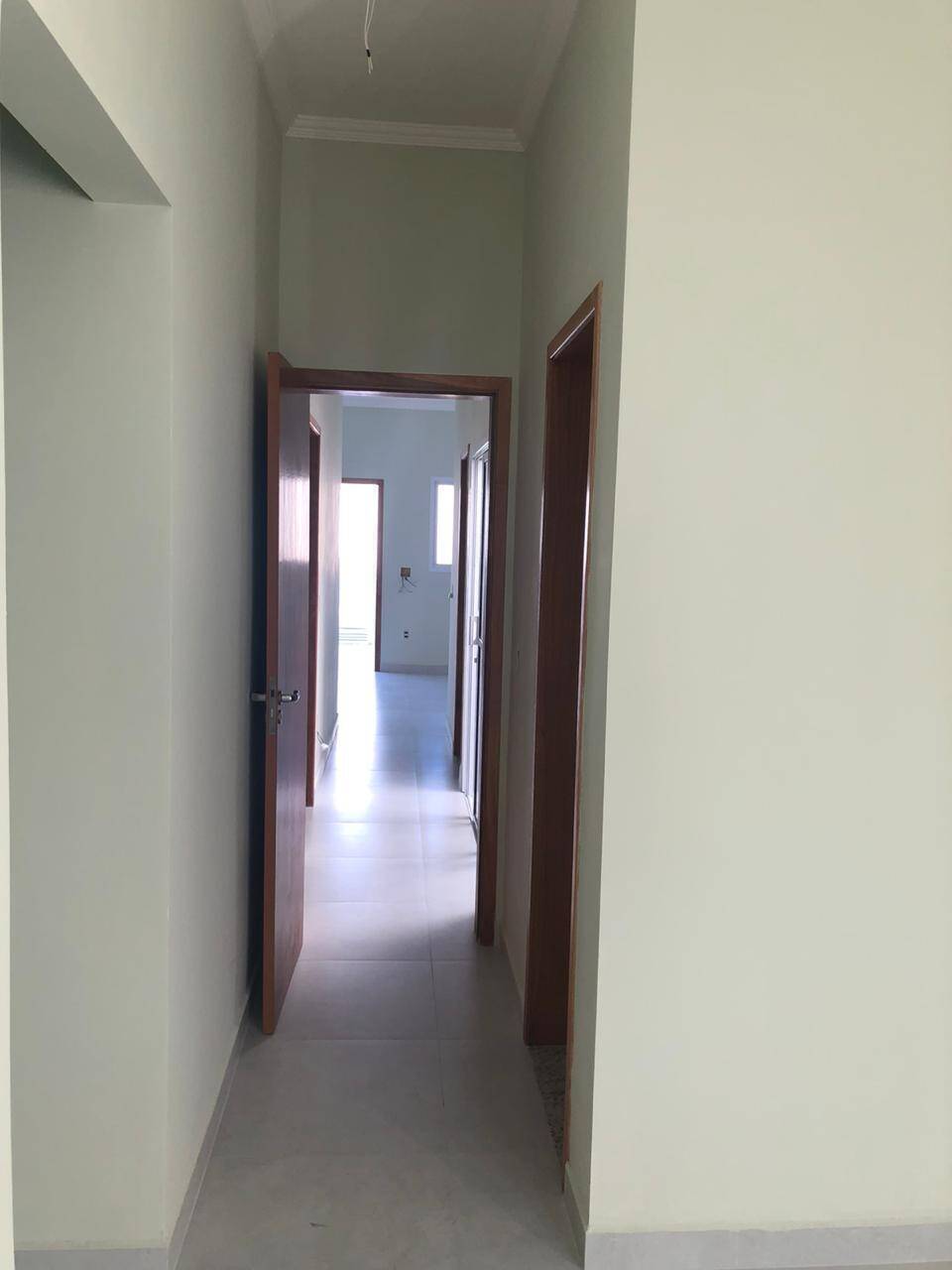 Casa à venda com 3 quartos, 76m² - Foto 11