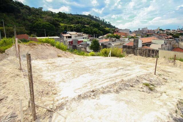 Terreno à venda, 250m² - Foto 7