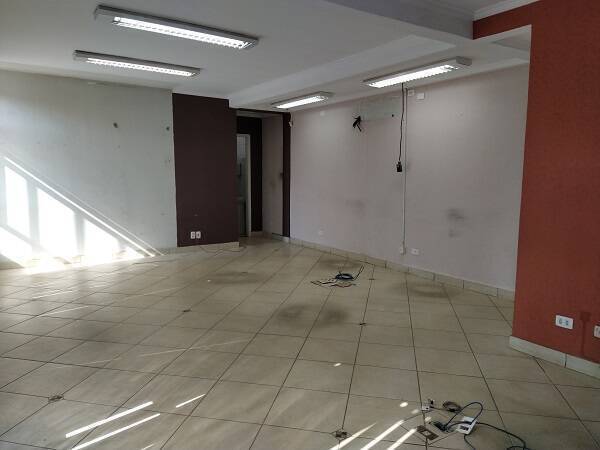 Depósito-Galpão-Armazém à venda e aluguel, 712m² - Foto 17