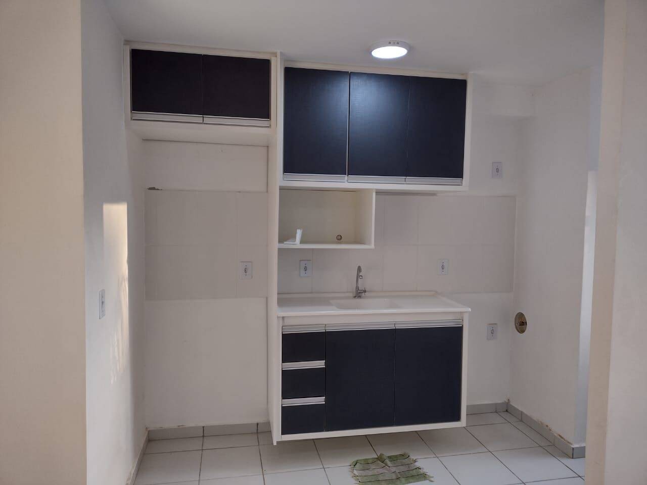 Apartamento à venda com 2 quartos, 44m² - Foto 1