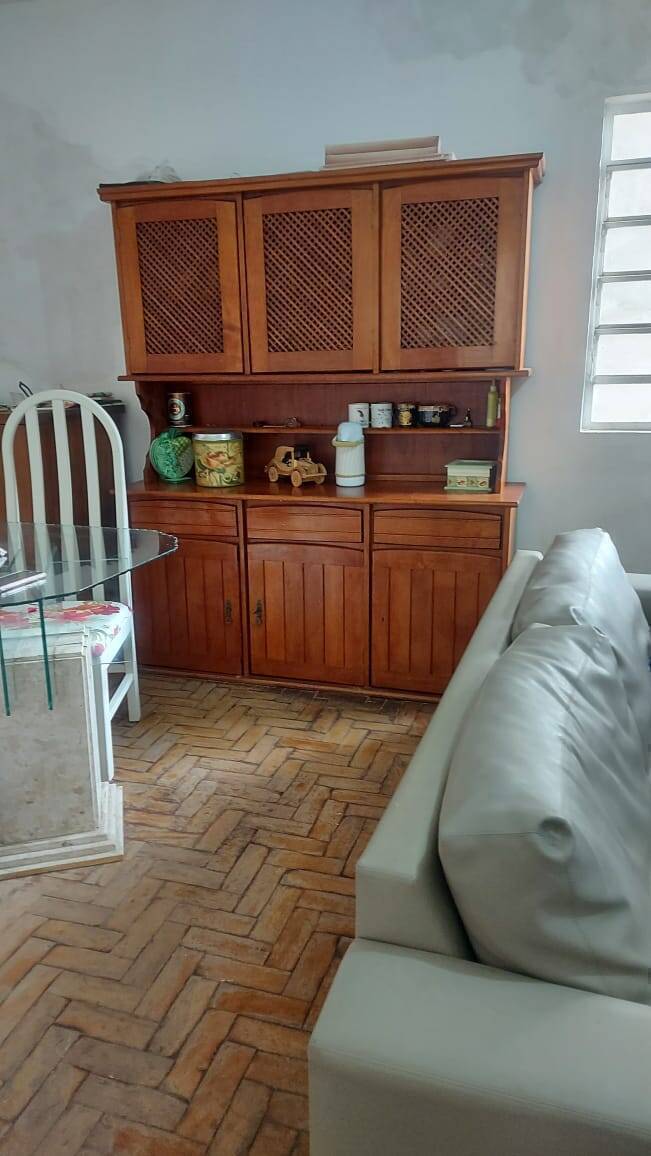 Casa à venda com 4 quartos, 182m² - Foto 2