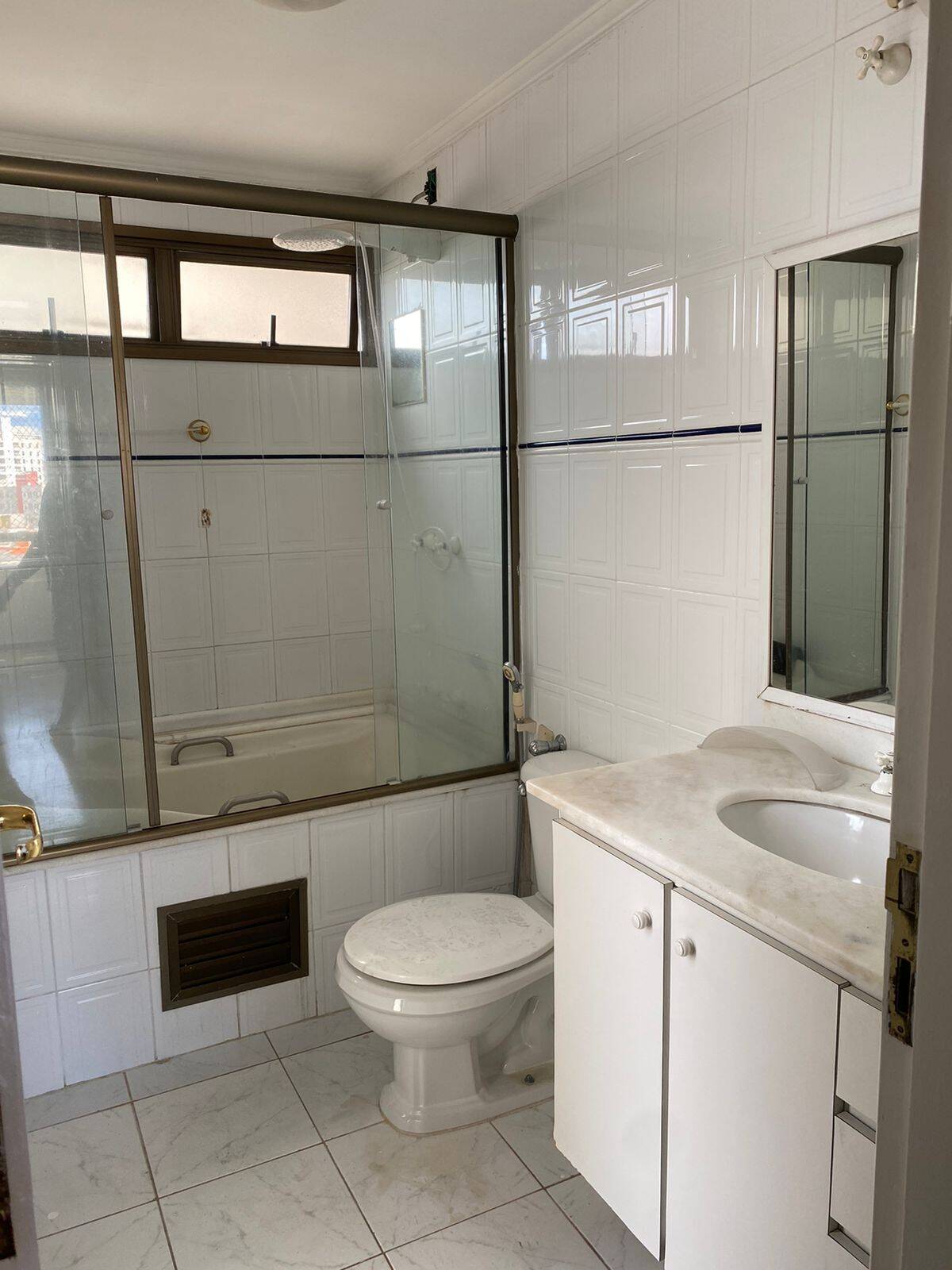 Apartamento à venda com 3 quartos, 112m² - Foto 18